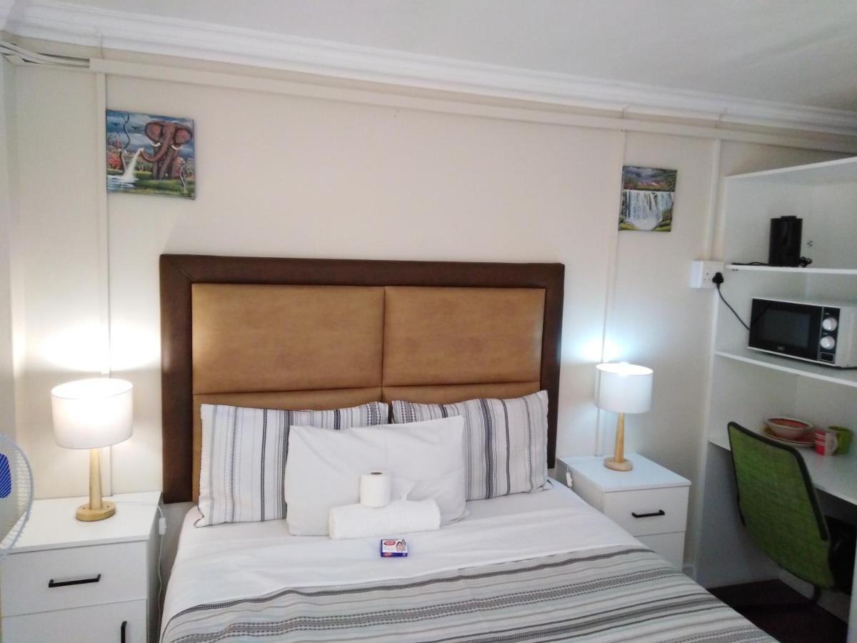 The Monument Guesthouse Port Elizabeth Eksteriør billede